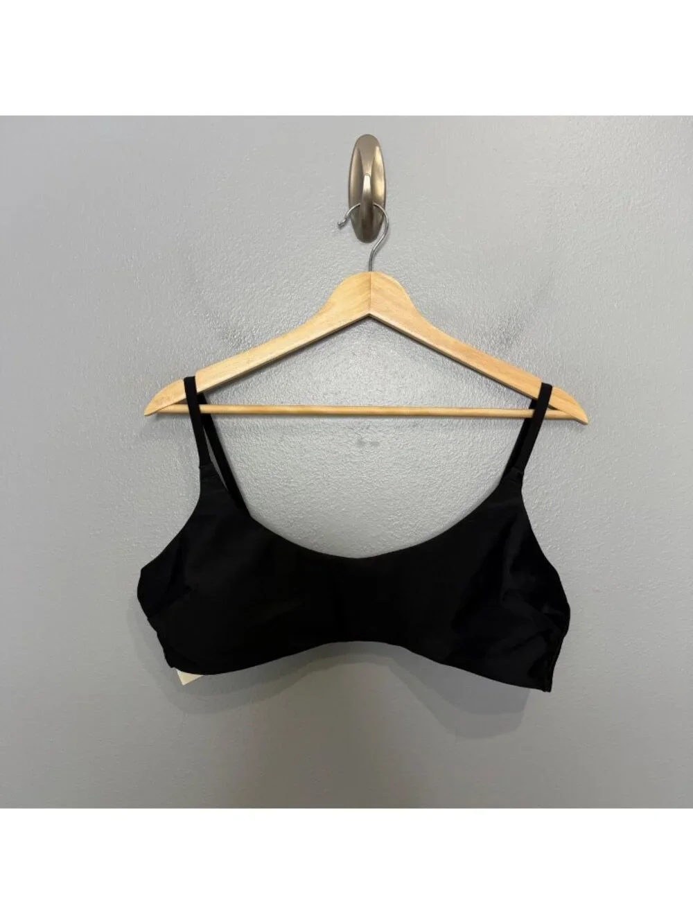 AERIE black scoop bikini top size XL